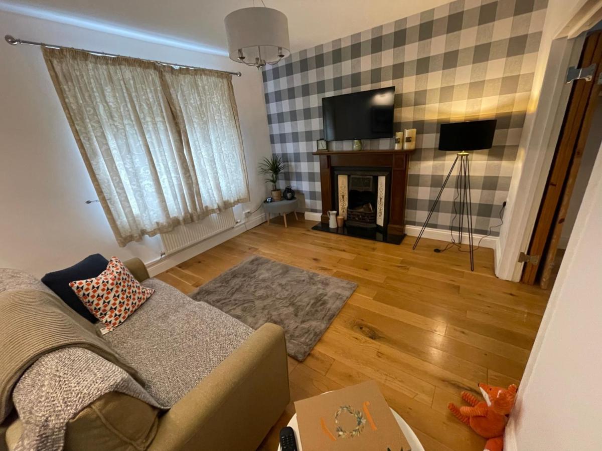 Cheerful 2 Bedroom Townhouse With Cinema Loft Holiday home *